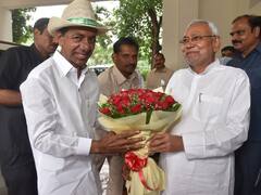 KCR Bihar Visit: तेलंगाना के CM केसीआर ने नीतीश कुमार और तेजस्वी यादव से की मुलाकात, देखें तस्वीरें