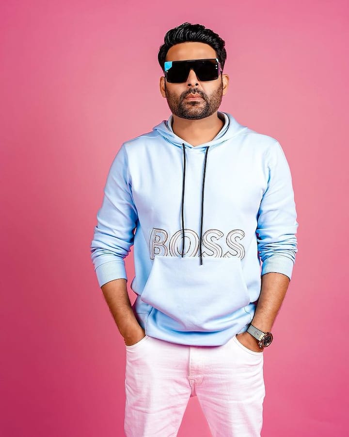 कॉमेडियन कपिल शर्मा अपने शो का नया सीजन लेकर आ रहे हैं. इस सीजन में कपिल का नया अवतार देखने को मिलेगा.