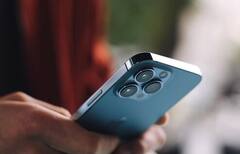 Buy iPhone: ખુશખબરી, એપલ iPhone 13, iPhone 12 અને iPhone 11ની કિંમતમાં થયો ધરખમ ઘટાડો, આ છે નવી કિંમત