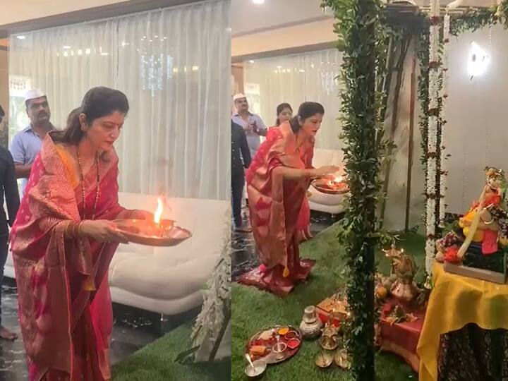 राष्ट्रवादीच्या नेत्या रुपाली चाकणकर यांच्या घरी गणरायाचं आगमन झालं.