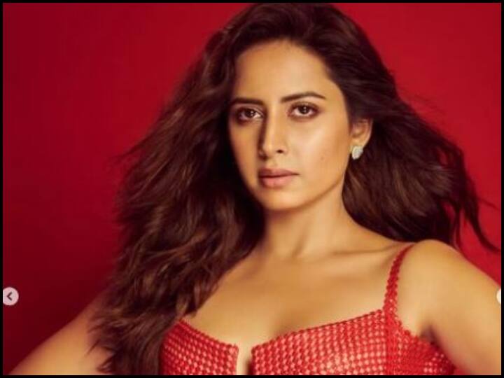 Cuttputlli: Akshay Kumar के साथ बॉलीवुड में डेब्यू कर रही हैं Sargun Mehta, कहा- 'वो जानते हैं सेट पर किसे क्या बोलना...' Sargun Mehta on Cuttputlli costar Akshay Kumar He is appreciative, knows what to say Cuttputlli: Akshay Kumar के साथ बॉलीवुड में डेब्यू कर रही हैं Sargun Mehta, कहा- 'वो जानते हैं सेट पर किसे क्या बोलना...'
