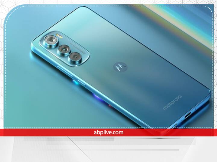 Motorola Edge 30 Series : मोटोरोला 8 सितंबर को नए Edge सीरीज के स्मार्टफोन लॉन्च कर रहा है. शुरुआत में केवल एज 30 अल्ट्रा और एज 30 फ्यूजन की लॉन्चिंग का ही अनुमान था, लेकिन अब, एक नए लीक के मुताबिक, यह पेयर एज 30 नियो के साथ आ सकता है.