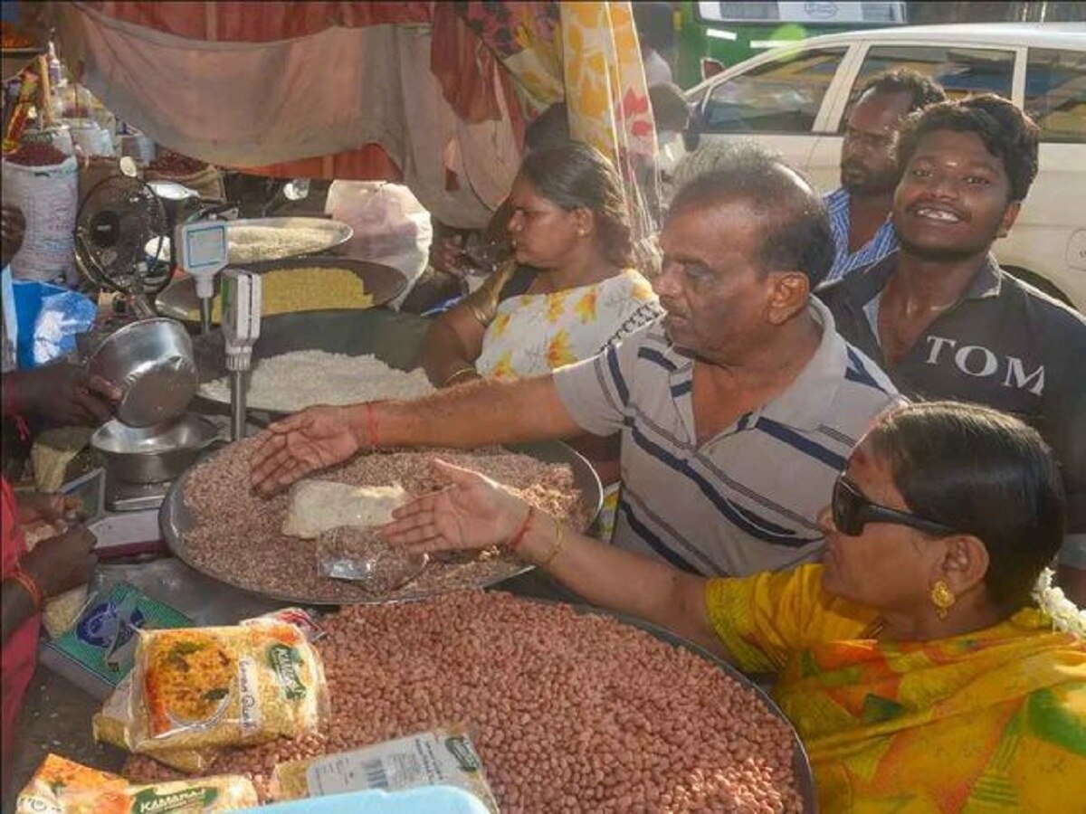 தொடர் மழையால் விநாயகர் சதுர்த்தி வியாபாரம் முடங்கியது - தஞ்சை வியாபாரிகள் கவலை