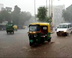 Mumbai Rain : मुंबईसह ठाणे, नवी मुंबई परिसरात पावसाची जोरदार हजेरी 