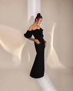 Pics: બ્લેક ડ્રેસ પહેરીને Rakul Preet Singhએ વધાર્યો ઇન્ટરનેટનો પારો, જોઇને ફેન્સ પણ થયા દિવાના