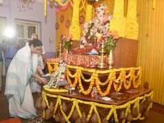 রাজ্যবাসীর সুখ-সমৃদ্ধির জন্য প্রার্থনা, মহারাষ্ট্র নিবাসে গণেশ বন্দনায় মুখ্যমন্ত্রী