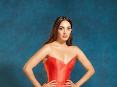 PHOTO: कियारा अडवाणीने पुन्हा फ्लॉंट केली परफेक्ट फिगर; पाहा फोटो!