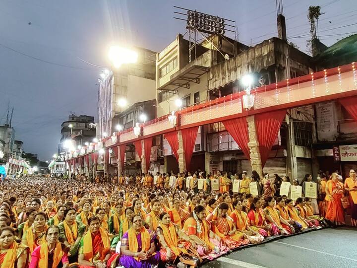 या दिमाखदार सोहळ्याला 35 वर्षांची परंपरा आहे.