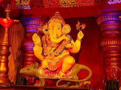 'शिवसेना में फूट' के थीम का बनाया था गणेश पंडाल, पुलिस ने विजय तरुण मंडल के खिलाफ की कार्रवाई