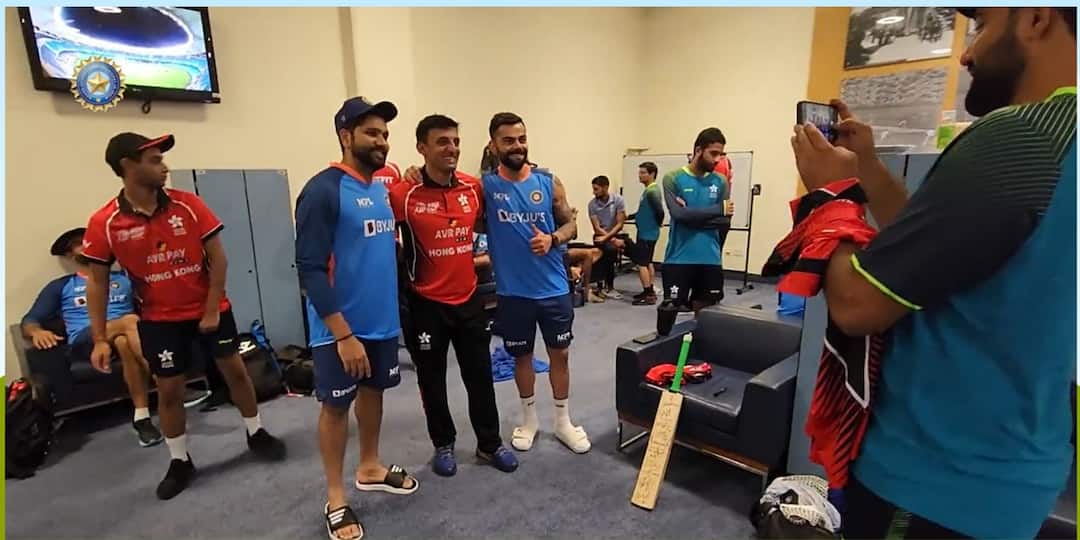 Asia cup 2022 Hong Kong team in Team India dressing room Asia cup 2022: టీమిండియా డ్రెస్సింగ్ రూంలో హాంకాంగ్ ఆటగాళ్లు.. ఎందుకొచ్చారంటే?