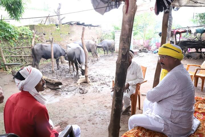 या उपक्रमाच्या माध्यमातून कृषिमंत्री सत्तार हे एक दिवस शेकऱ्यांसोबत राहणार आहेत.