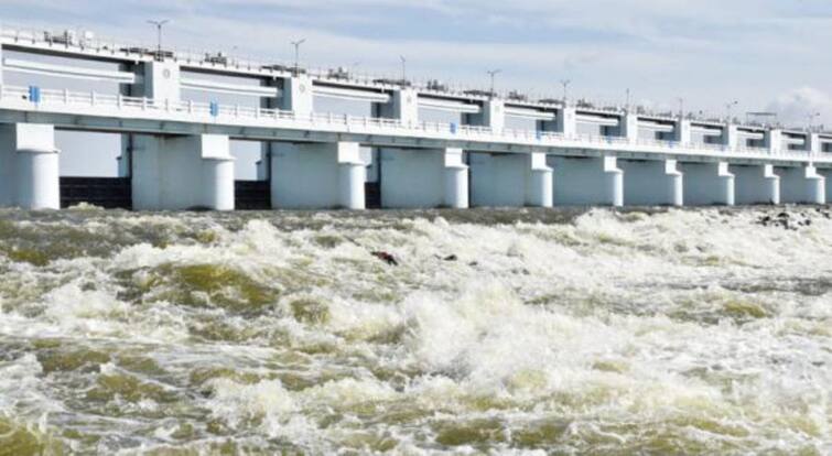 Trichy Cauvery - Flooding in Kollidam rivers Coastal residents in fear TNN திருச்சி காவிரி, கொள்ளிடம் ஆறுகளில் வெள்ளம் ; மக்கள் பாதுகாப்பாக இருக்க மாவட்ட நிர்வாகம் அறிவுறுத்தல்