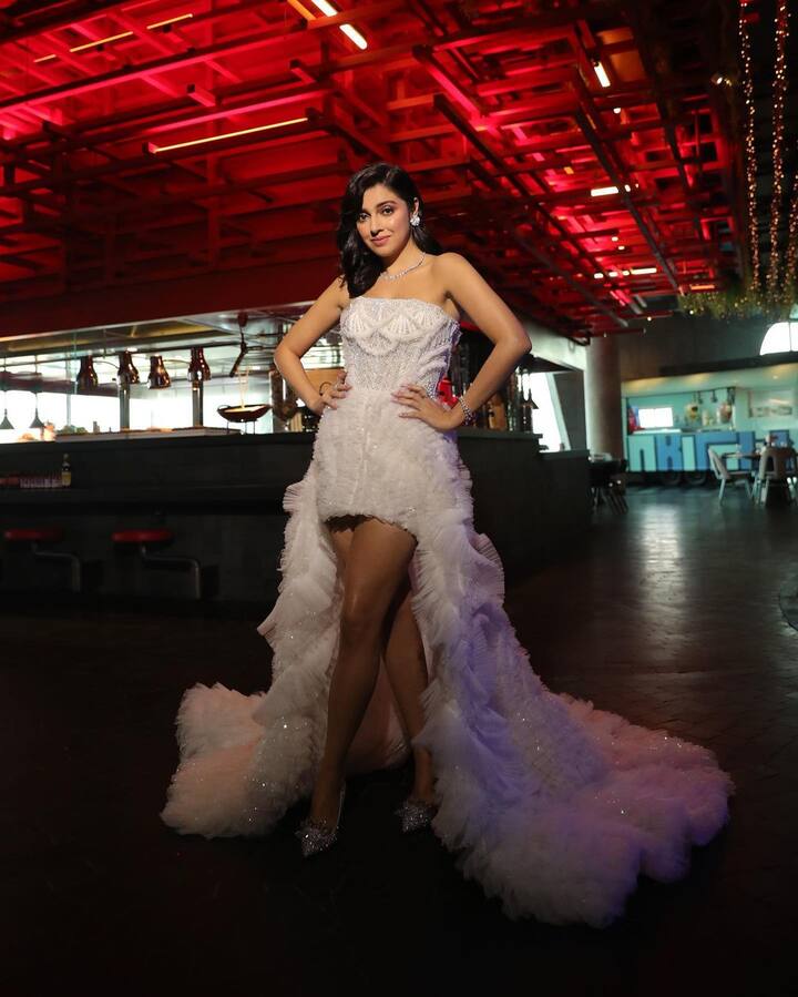 दिव्या खोसला कुमारने अभिनय आणि दिग्दर्शनाच्या दुनियेत आपला हात आजमावला आहे.(फोटो सौजन्य :divyakhoslakumar/इंस्टाग्राम)