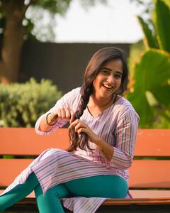 Deepthi Sunaina: తెలుసుకున్నది కొంచమే తెలియాల్సింది ఎంతో ఉందని అంటోన్న దీప్తి సునయన