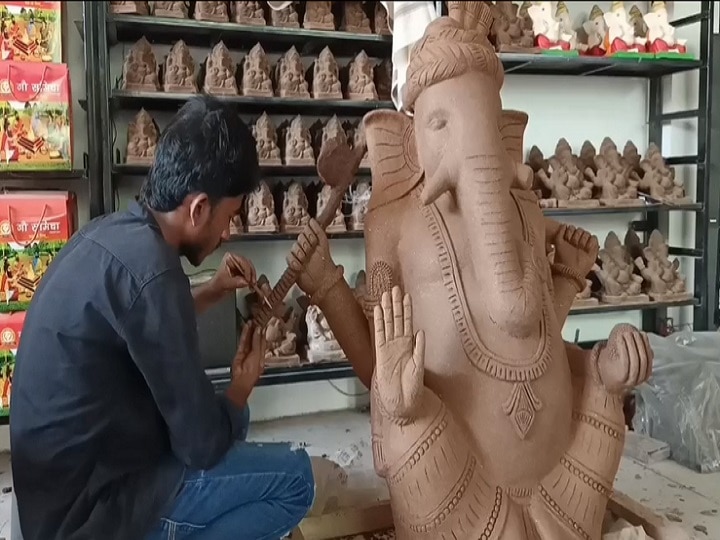 Ganesh Chaturthi 2022: मुरादाबाद में बनने वाली इस गणेश प्रतिमा की देश-दुनिया में है खूब मांग, जानिए- क्या है खास बात