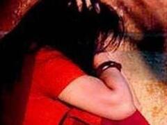 बेटी के कोर्ट मैरिज करने पर दलित महिला और उसके नाबालिग बेटे की पिटाई, पुलिस ने दी सुरक्षा