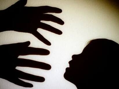 pme report solve 3 years old boys murder mystery in Hyderabad Crime: காதலனுடன் இணைந்து 3 வயது குழந்தையை திட்டமிட்டு கொலை செய்த தாய்... உடற்கூராய்வில் வெளிப்பட்ட மர்மம்..