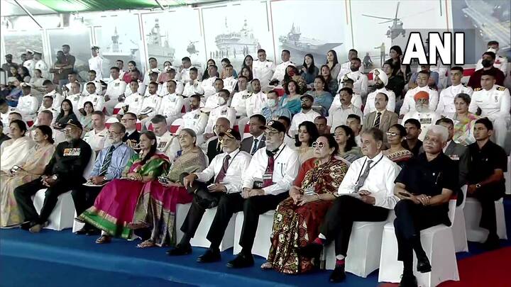 या दोन्ही लढाऊ विमानांच्या चाचण्या सुरू झाल्या असून अंतिम अहवालानंतर कोणती लढाऊ विमाने तैनात करायची, याचा निर्णय घेतला जाणार आहे.