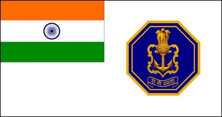 Indian Navy Naval Ensign Revealed See First Pic What it means Indian Navy Naval Ensign : भारतीय नौदलाला मिळाला नवा झेंडा; पंतप्रधान म्हणाले, 'हा ध्वज शिवरायांना समर्पित'