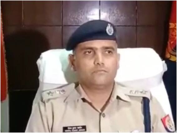 Baghpat News: बागपत में सिरफिरे युवक ने एक परिवार को धमकाया, 'अपनी बेटी को मेरे पास नहीं भेजा तो...' Baghpat News: बागपत में सिरफिरे युवक ने एक परिवार को धमकाया, 'अपनी बेटी को मेरे पास नहीं भेजा तो...'