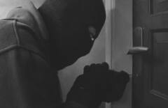 ਹਾਕੀ ਖਿਡਾਰਣ ਸ਼ਰਮੀਲਾ ਗੋਦਾਰਾ ਦੇ ਘਰ ਹੋਈ ਚੋਰੀ, ਨਕਦੀ ਤੇ ਗਹਿਣੇ ਲੈ ਕੇ ਫ਼ਰਾਰ ਹੋਏ ਚੋਰ , ਸੁੱਤਾ ਪਿਆ ਰਿਹਾ ਪਰਿਵਾਰ