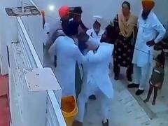 AAP MLA Baljinder Kaur: మహిళా ఎమ్మెల్యేపై చేయి చేసుకున్న ఆమె భర్త, ఫైర్ అవుతున్న నెటిజన్లు