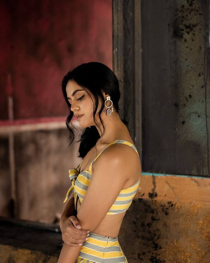 ஒரு வார்த்த சொல்லு உயிர் தாரேன்
