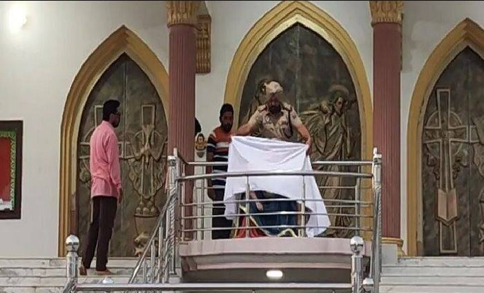 SIT will investigate the Church vandalised in Tarn Taran, IG Ferozepur will lead, DGP has asked for a report soon ਚਰਚ 'ਚ ਹੋਈ ਭੰਨਤੋੜ ਦੀ SIT ਕਰੇਗੀ ਜਾਂਚ ,IG ਫਿਰੋਜ਼ਪੁਰ ਕਰਨਗੇ ਅਗਵਾਈ ,ਡੀਜੀਪੀ ਨੇ ਜਲਦ ਮੰਗੀ ਰਿਪੋਰਟ