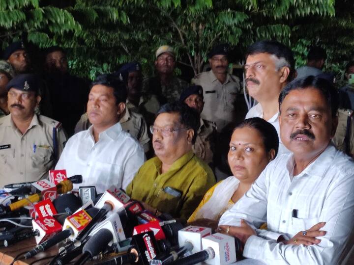 Jharkhand MLAs accuse BJP attempt to topple the government in Raipur ANN Raipur News: झारखंड के विधायकों ने BJP पर लगाया आरोप, कहा- महाराष्ट्र की तरह सरकार गिराने की कोशिश