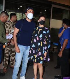 Ranbir Alia Pics: ਪ੍ਰੈਗਨੈਂਸੀ 'ਚ ਆਲੀਆ ਭੱਟ ਦਾ ਖ਼ਾਸ ਧਿਆਨ ਰੱਖ ਰਹੇ ਨੇ ਰਣਬੀਰ ਕਪੂਰ, ਏਅਰਪੋਰਟ 'ਤੇ ਇਹ ਕੂਲ ਕਪਲ ਇਸ ਅੰਦਾਜ਼ 'ਚ ਆਇਆ ਨਜ਼ਰ