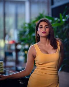 Shraddha das: શ્રદ્ધા દાસે ઈન્સ્ટાગ્રામ પર હોટ તસવીરો કરી શેર, જુઓ કાતિલ અંદાજ