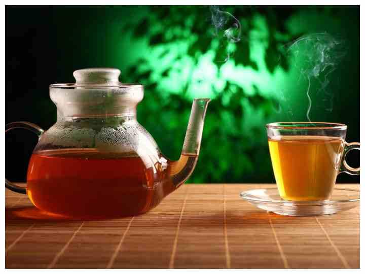 Drinking black tea daily may lower mortality risk रोजाना 2 कप ब्लैक टी पीने से बढ़ सकती है उम्र, जानें क्या कहती है रिसर्च