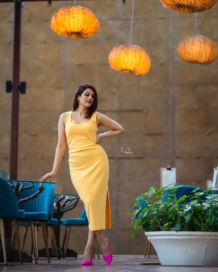 శ్రద్ధాదాస్ ( Image Credit: Shraddha Das/Instagram)