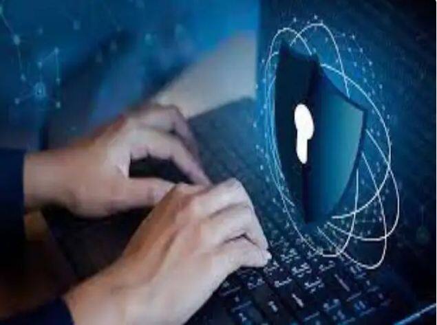 ਇੱਕ ਵਾਰ ਜਦੋਂ ਉਹਨਾਂ ਕੋਲ ਆਪਣੇ ਬੈਂਕ ਖਾਤੇ ਦੇ ਵੇਰਵੇ ਹੋ ਜਾਂਦੇ ਹਨ, ਤਾਂ ਉਹਨਾਂ ਲਈ ਤੁਹਾਡੇ ਖਾਤੇ ਵਿੱਚੋਂ ਪੈਸੇ ਕਢਵਾਉਣਾ ਆਸਾਨ ਹੋ ਜਾਂਦਾ ਹੈ। FD ਸਾਰੇ ਬੈਂਕਾਂ ਅਤੇ ਗੈਰ-ਬੈਂਕਿੰਗ ਵਿੱਤੀ ਕੰਪਨੀਆਂ ਦੀਆਂ ਵੈੱਬਸਾਈਟਾਂ ਤੋਂ ਲਈ ਜਾ ਸਕਦੀ ਹੈ।