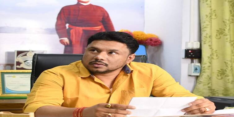 Raju Sahani : তৃণমূল নেতার বাড়ি থেকে উদ্ধার হল বাণ্ডিল বাণ্ডিল টাকা, কে এই নেতা ? CBI arrests Trinamool Congress leader Raju Sahani in chit fund case, Know who is he Raju Sahani : তৃণমূল নেতার বাড়ি থেকে উদ্ধার হল বাণ্ডিল বাণ্ডিল টাকা, কে এই নেতা ?