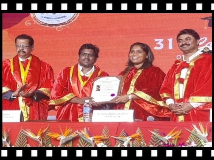 Yuvanshankarraja received his doctorate from Satyabama University DRYuvanShankarRaja: ‛டாக்டர்’ பட்டம் பெற்றார் ‛முனைவர்’ யுவன்சங்கர் ராஜா!
