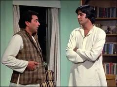 जब डायरेक्टर ने धर्मेंद्र और अमिताभ बच्चन को लगा दी थी डांट! 'अगर तुमको कहानी की इतनी ही समझ होती तो आज निर्देशक होते'