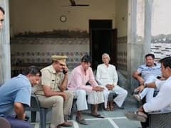 बागपत में 20 से ज्यादा बाइक सवार हमलावरों ने दो लोगों पर धारदार हथियार से किया हमला, एक की मौत