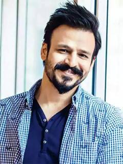 Bollywood Stars Career Destroyed: विवेक ओबेरॉय से अर्जुन कपूर तक बर्बाद हुआ इन सितारों का करियर, सलमान संग पंगा पड़ा भारी !