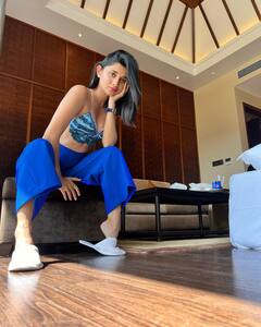 बैकलेस टॉप पहन Kanika Mann ने बढ़ाया इंटरनेट का तापमान, सिजलिंग लुक देख फैंस हुए मदहोश