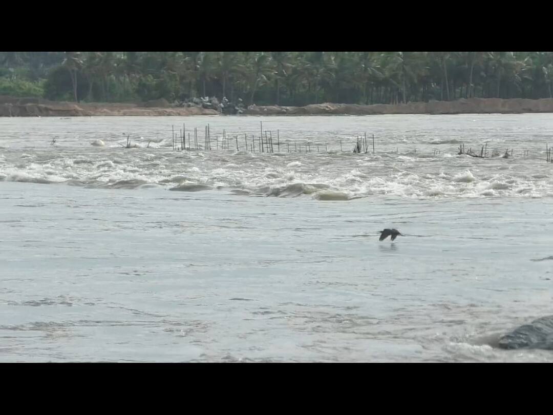 கரூர் மாயனூர் கதவணைக்கு தண்ணீர் வரத்து படிப்படியாக சரிவு