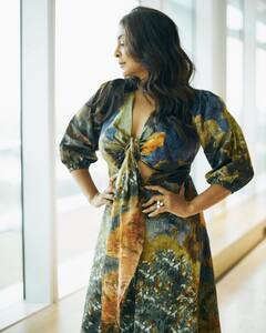 'डायरेक्टर मेरी तारीफ बहुत करते थे पर कास्ट नहीं...', दिल्ली क्राइम के बाद Shefali Shah का खुलासा