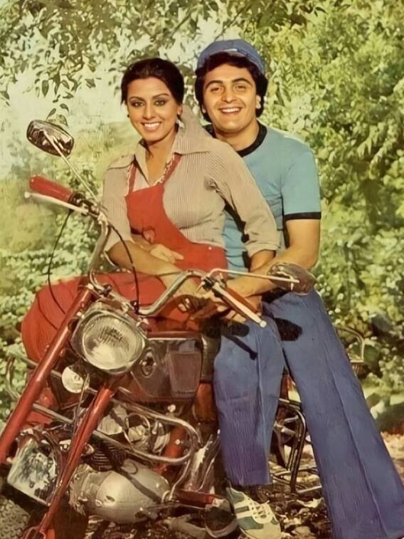 A Look At Rishi-Neetu Kapoor Adorable Moments On His Birth Anniversary