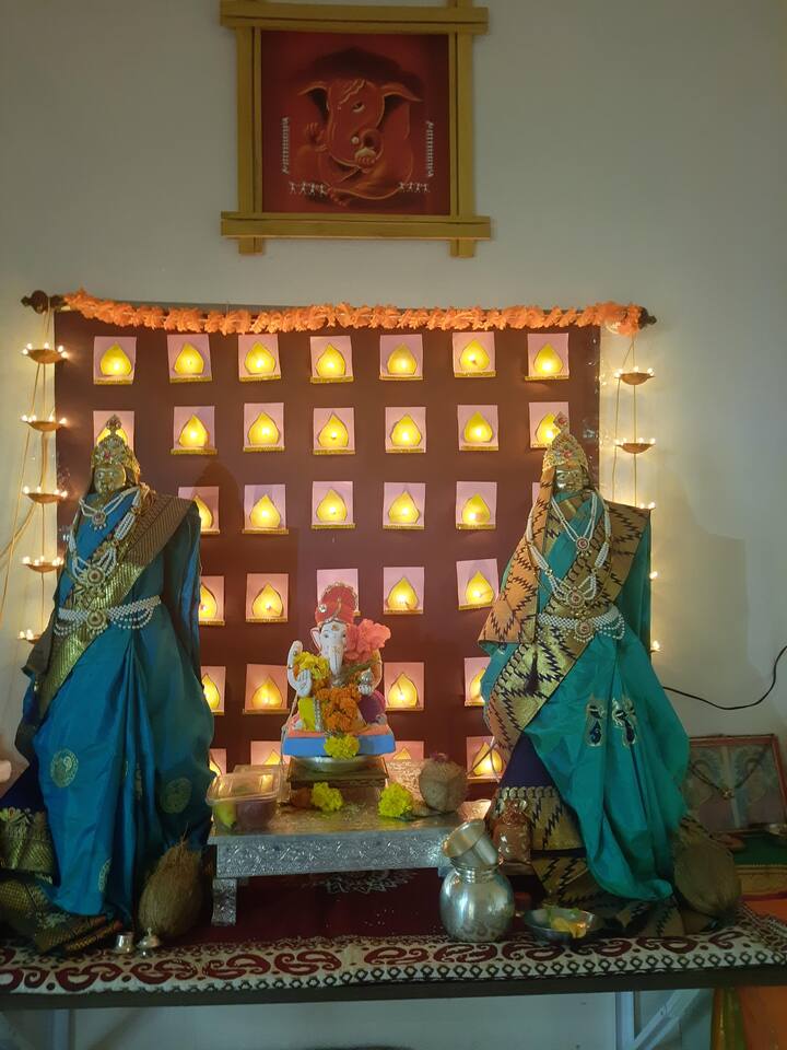 गायत्री जोशी, मावळ