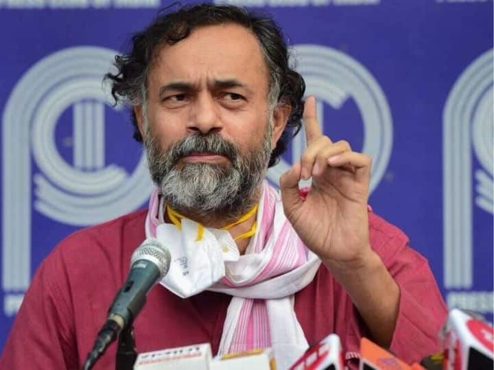 Yogendra Yadav resigns from coordination committee of Samyukt Kisan Morcha Yogendra Yadav: योगेंद्र यादव ने SKM की कॉर्डिनेशन कमेटी से दिया इस्तीफा, बताई ये वजह