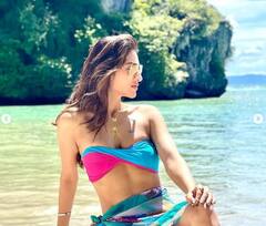 Nusrat Jahan એ બિકિની પહેરીને શેર કરી તસવીરો, લોકોએ યાદ અપાવી સાંસદ હોવાની મર્યાદા