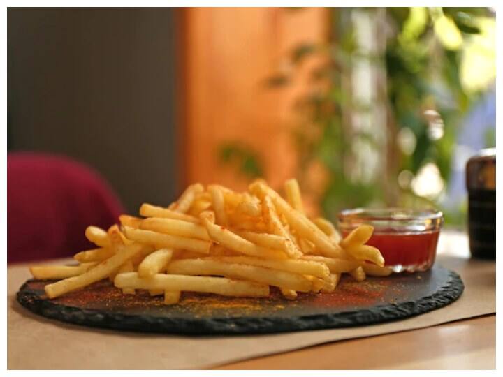 Homemade Crispy French Fries: घर पर इन टिप्स की मदद से तैयार करें क्रिस्पी फ्रेंच फ्राइज, बच्चे मांग-मांग कर खाएंगे