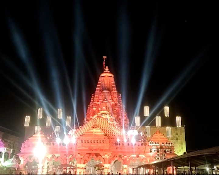 In Photos: Ahead Of Bhadavi Mela At Ambaji Temples Lighted | Ambaji Melo:  ભાદરવી પૂનમના મેળા પહેલા અંબાજી મંદિર રંગબેરંગી રોશનીથી ઝગમગી ઉઠ્યું, જુઓ  તસવીરો