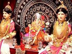 Ganesh Chaturthi 2022 : गौरीच्या मूर्तीची जर्मनीत निर्मिती; नाशिकमधील सुंदर मूर्ती ठरतायत आकर्षण