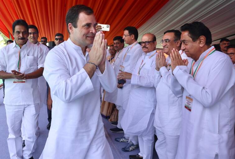 Congress rally in Delhi,: INC supporters gather at Ramlila Maidan for ‘Halla bol’ rally Congress Protest: કોગ્રેસ રેલીમાં રાહુલ ગાંધીએ કહ્યુ- મોંઘવારી અને બેરોજગારીના કારણે દેશમાં વધી રહી છે નફરત